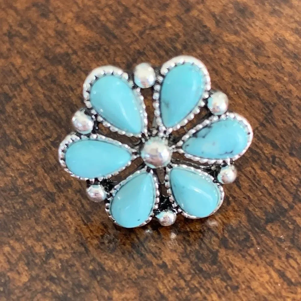 Turquoise Blue Flower Cluster Work Stud Earrings